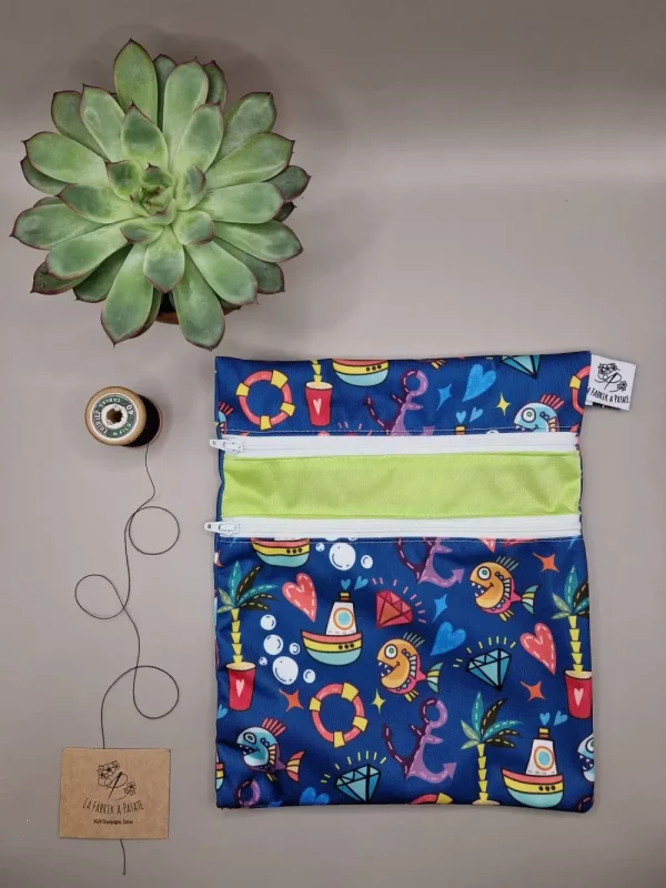 Pochette duo imperméable pour serviettes hygiéniques lavables – rangement pratique et discret, fabriquée en Suisse par La Fabrik a Patate