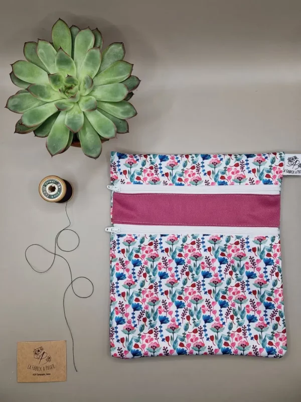 Pochette duo imperméable pour serviettes hygiéniques lavables – rangement pratique et discret, fabriquée en Suisse par La Fabrik a Patate