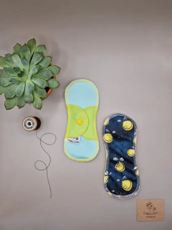 Protège slip lavable Luciolle – protection menstruelle réutilisable et absorbante, fabriquée en Suisse par La Fabrik a Patate.