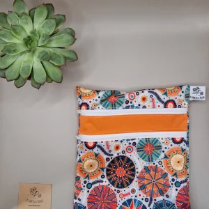 Pochette duo imperméable – idéal pour ranger serviettes hygiéniques lavables ou maillot de bain mouillé, fabriqué en Suisse par La Fabrik a Patate