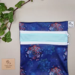 Pochette duo imperméable – idéal pour ranger serviettes hygiéniques lavables ou maillot de bain mouillé, fabriqué en Suisse par La Fabrik a Patate