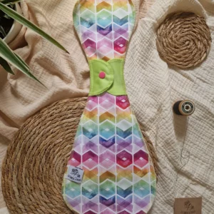 Serviette hygienique lavable 40cm au motif arlequin