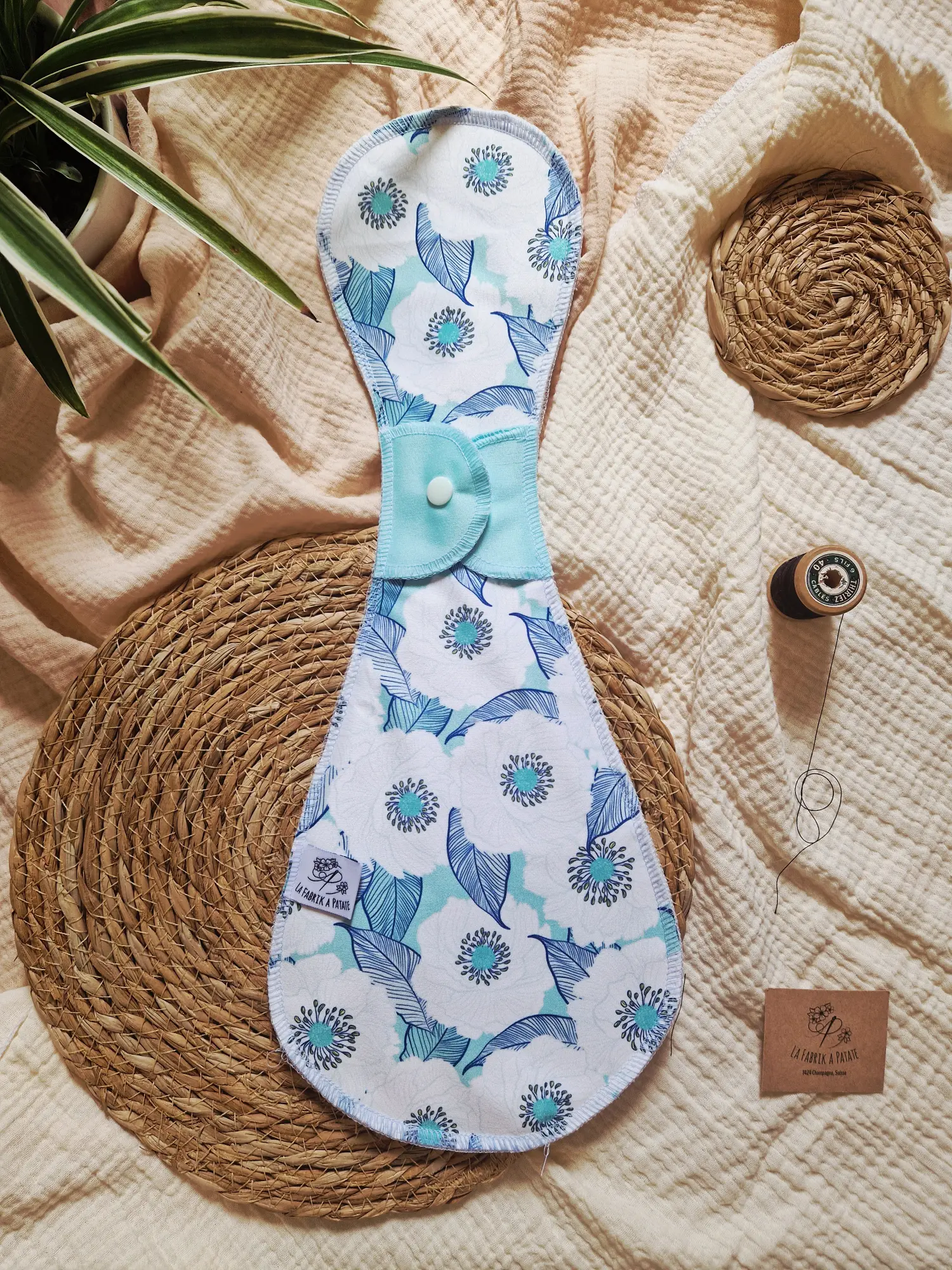Serviette hygienique lavable 40cm au motif lorna