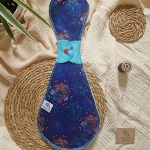 Serviette hygienique lavable 40cm au motif mandala